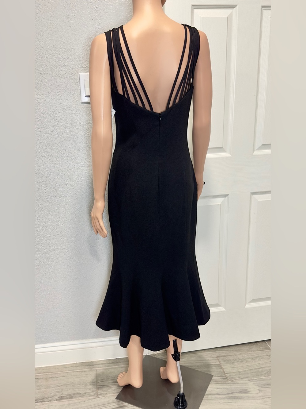 Dress The Population Black Strappy Back Mermaid Midi Dress Women M Formal - Picture 5 of 13